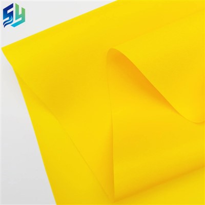 What are the installation tips for tarpaulin?